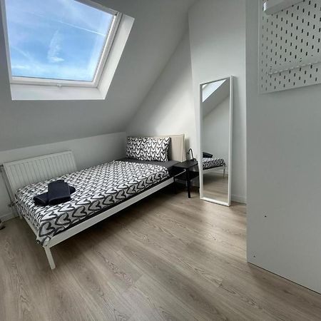 Schaerbeek Room 2 بروكسل المظهر الخارجي الصورة