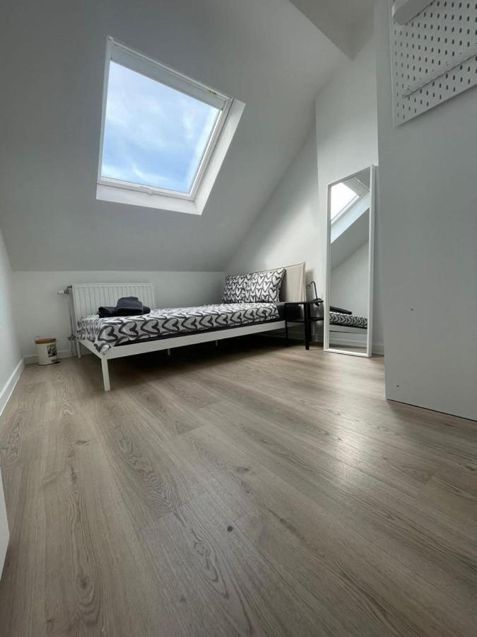 Schaerbeek Room 2 بروكسل المظهر الخارجي الصورة